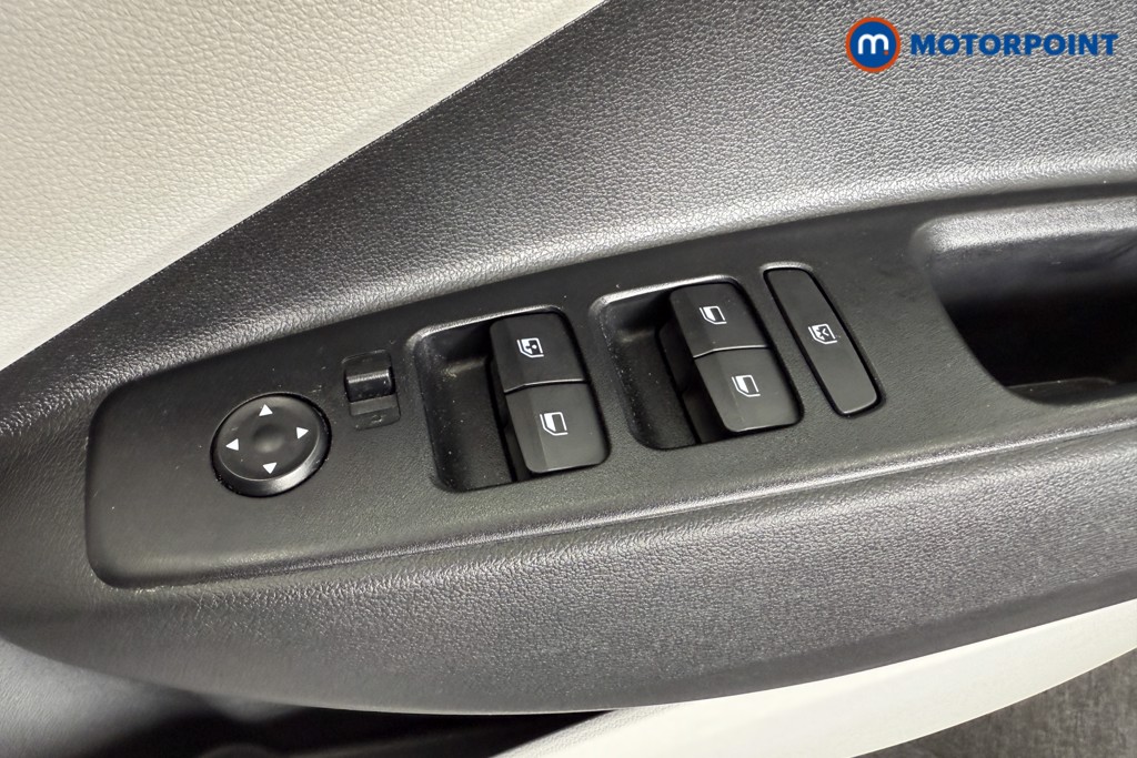 Hyundai I10 Premium Automatic Petrol Hatchback - Stock Number (1570253) - 12th supplementary image