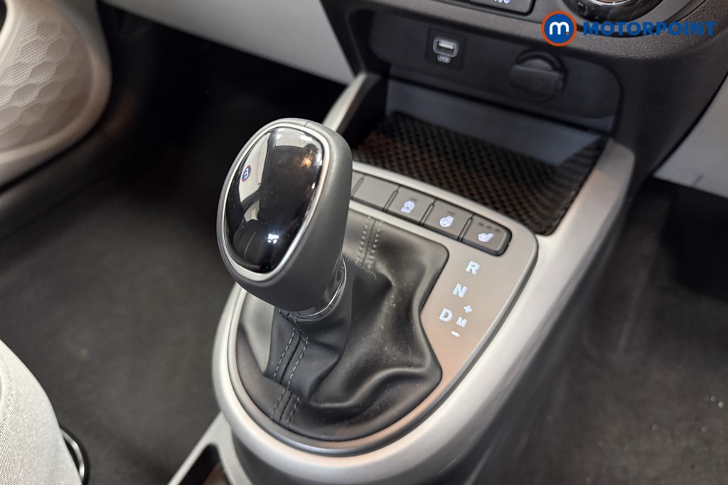 Hyundai I10 Premium Automatic Petrol Hatchback - Stock Number (1570253) - 16th supplementary image