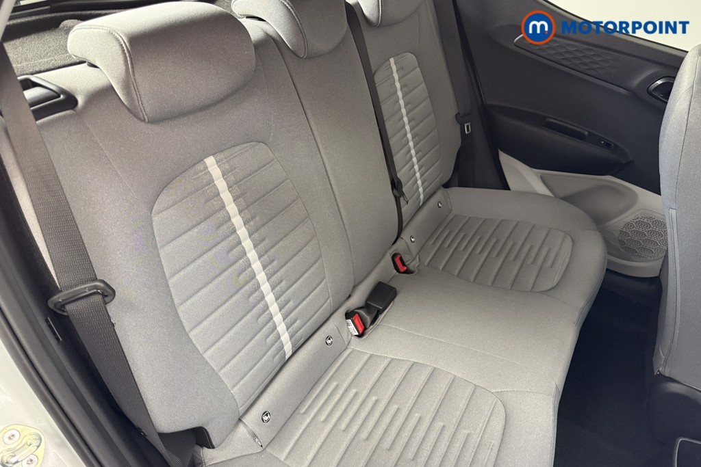 Hyundai I10 Premium Automatic Petrol Hatchback - Stock Number (1570253) - 18th supplementary image