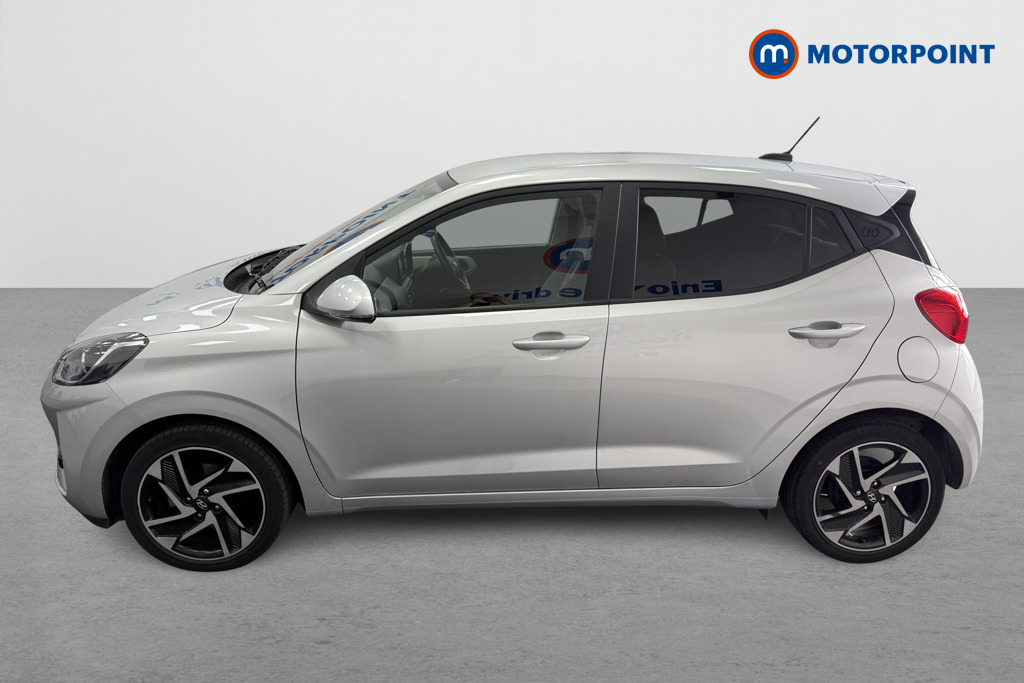 Hyundai I10 Premium Automatic Petrol Hatchback - Stock Number (1570253) - Passenger side
