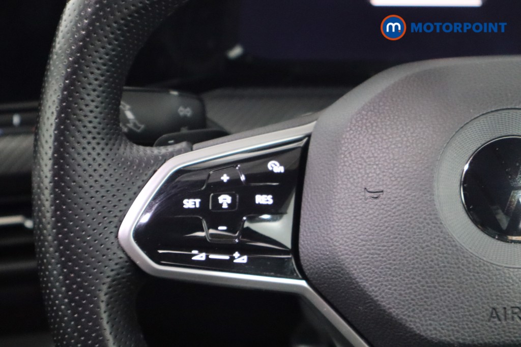 Volkswagen Golf R-Line Automatic Petrol Hatchback - Stock Number (1570261) - 7th supplementary image