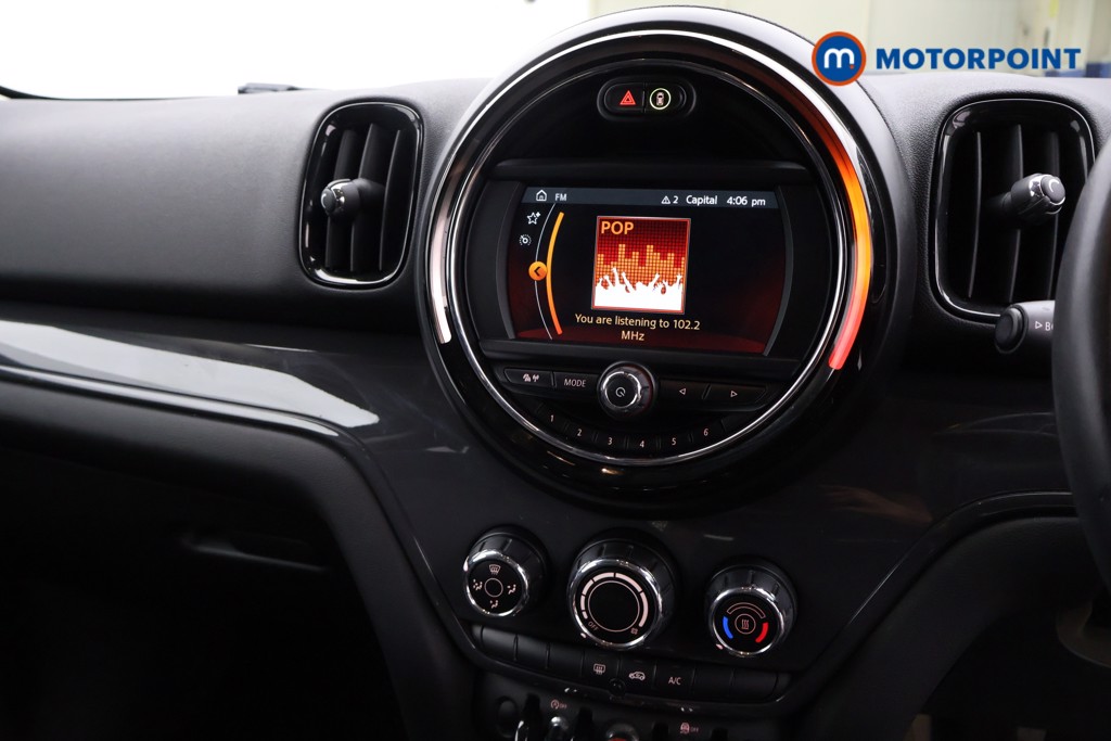 Mini Countryman Cooper Classic Manual Petrol SUV - Stock Number (1570267) - 5th supplementary image