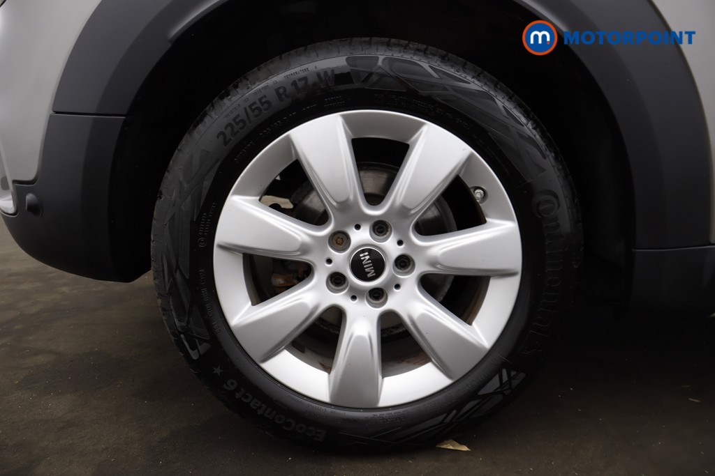 Mini Countryman Cooper Classic Manual Petrol SUV - Stock Number (1570267) - 17th supplementary image