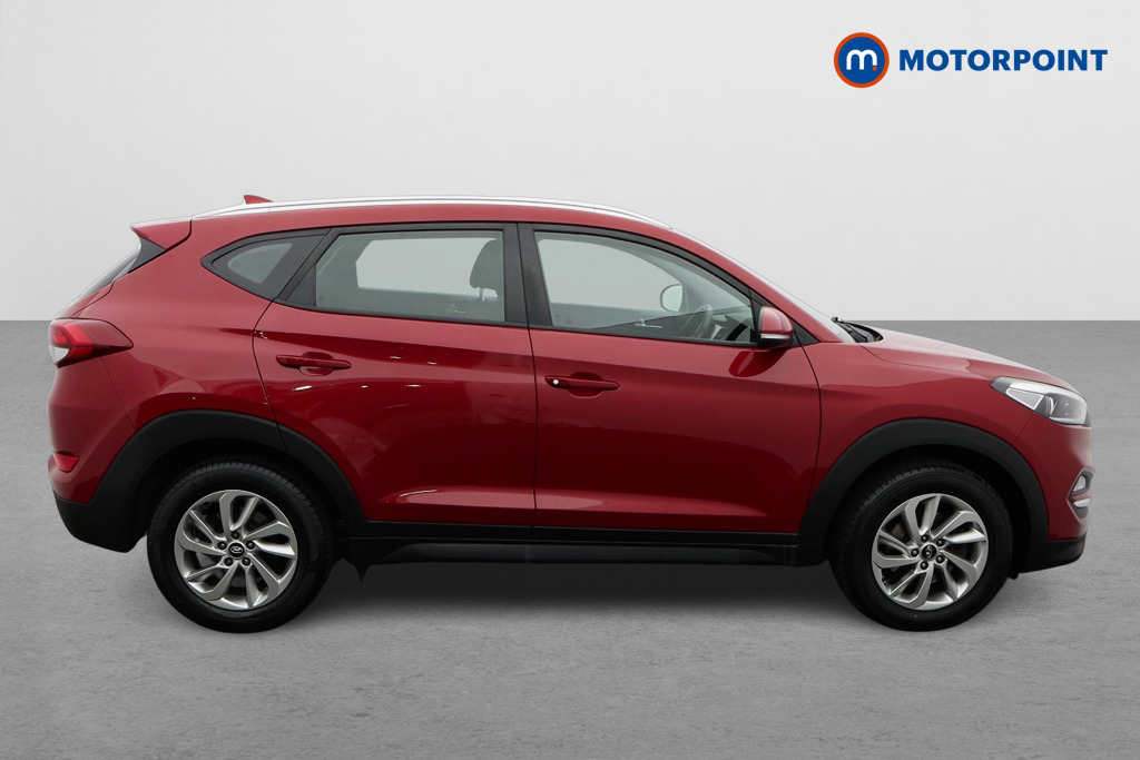 Hyundai Tucson Se Nav Manual Diesel SUV - Stock Number (1570301) - Drivers side