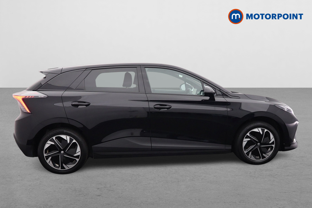 Mg Motor Uk MG4 Trophy Automatic Electric SUV - Stock Number (1570428) - Drivers side