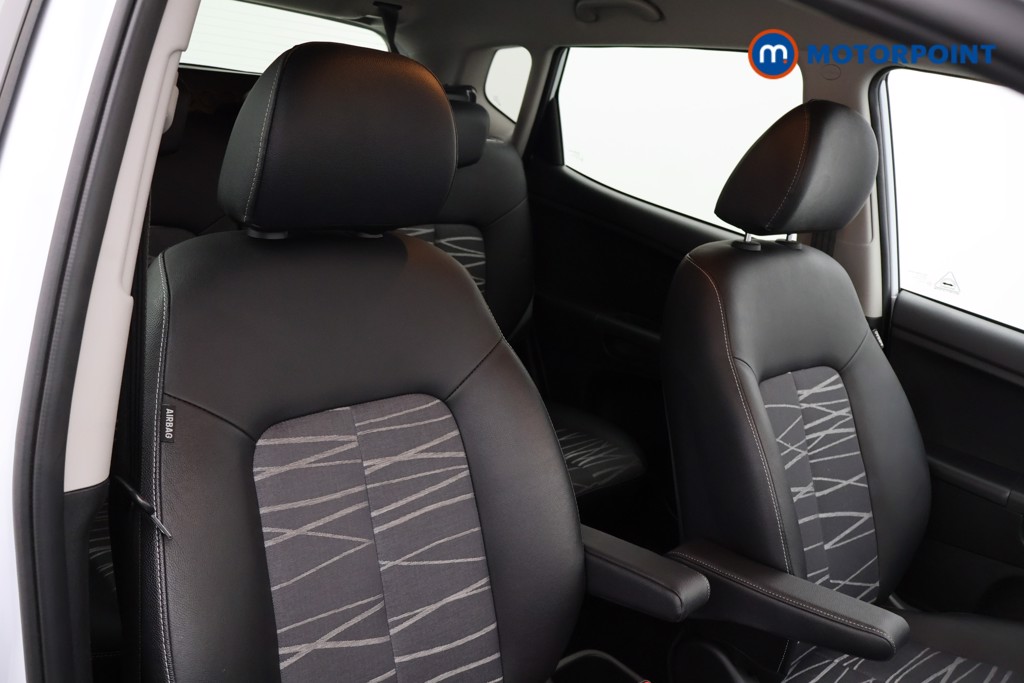 KIA Venga 3 Automatic Petrol People Carrier - Stock Number (1570535) - 10th supplementary image