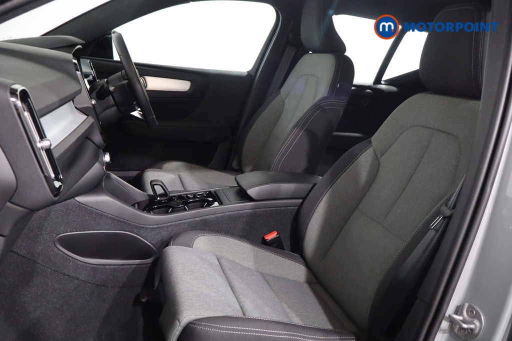 Volvo Xc40 Plus Automatic Petrol SUV - Stock Number (1570596) - 4th supplementary image