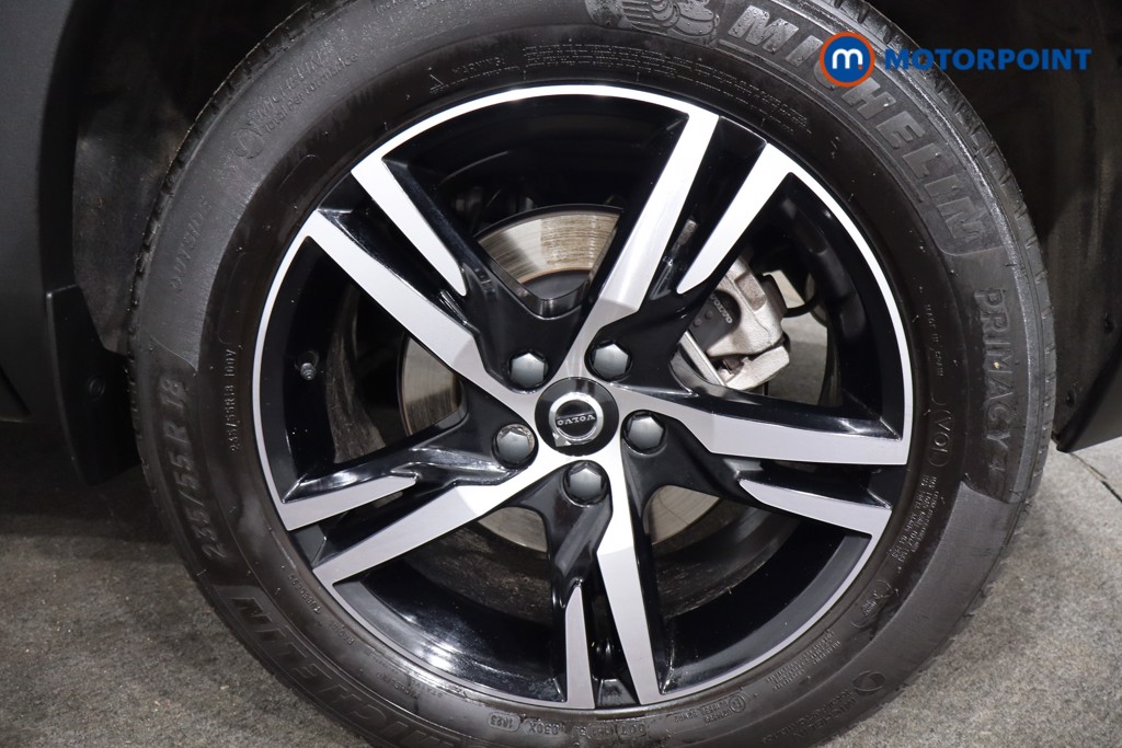 Volvo Xc40 Plus Automatic Petrol SUV - Stock Number (1570596) - 13th supplementary image