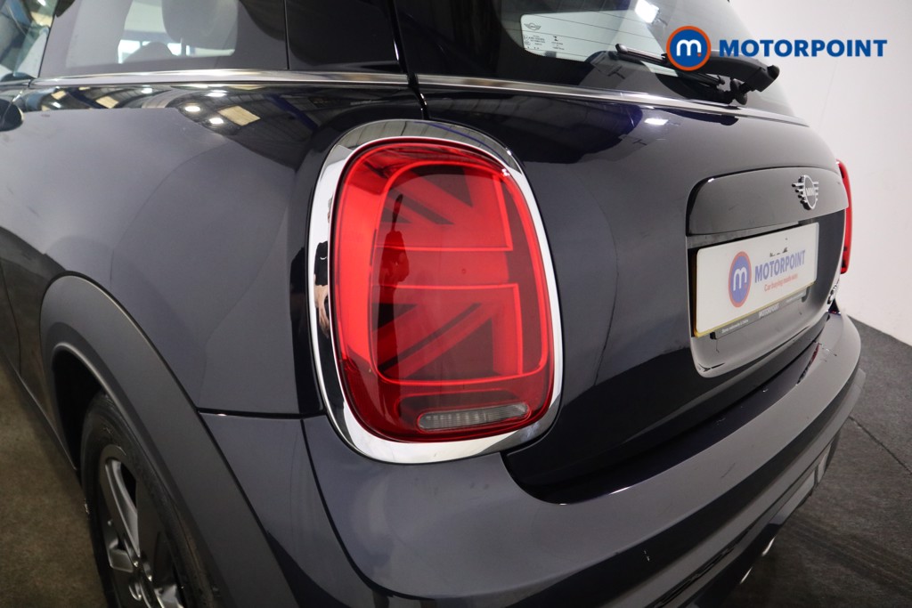 Mini Hatchback Cooper S Classic Manual Petrol Hatchback - Stock Number (1570607) - 20th supplementary image
