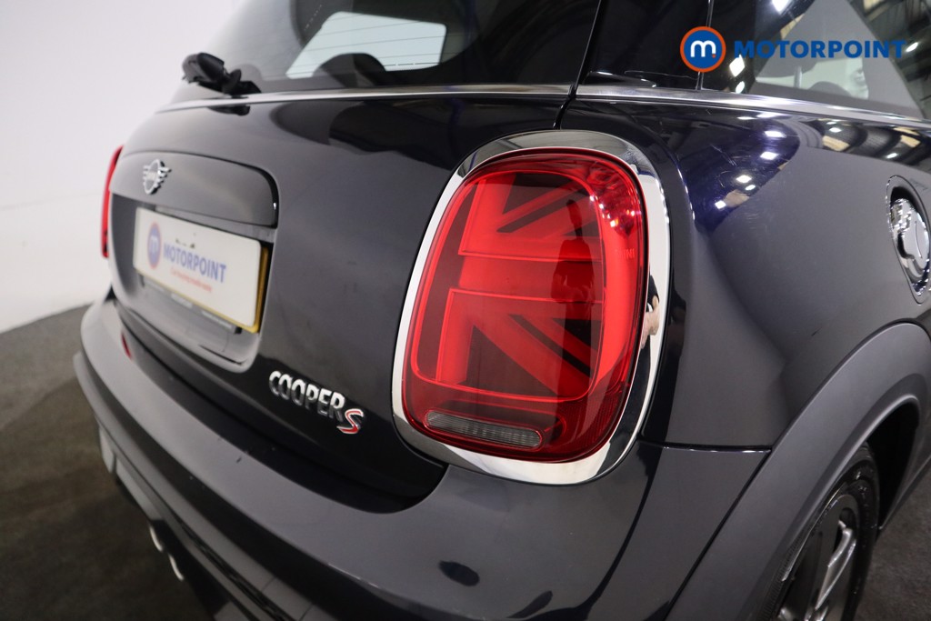 Mini Hatchback Cooper S Classic Manual Petrol Hatchback - Stock Number (1570607) - 21st supplementary image