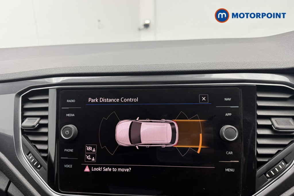 Volkswagen T-Roc R-Line Automatic Petrol SUV - Stock Number (1570616) - 8th supplementary image