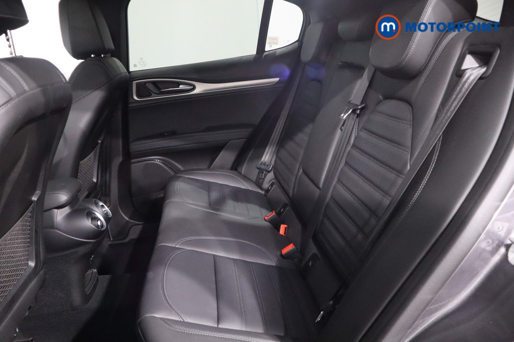 Alfa Romeo Stelvio Veloce Automatic Petrol SUV - Stock Number (1570630) - 5th supplementary image
