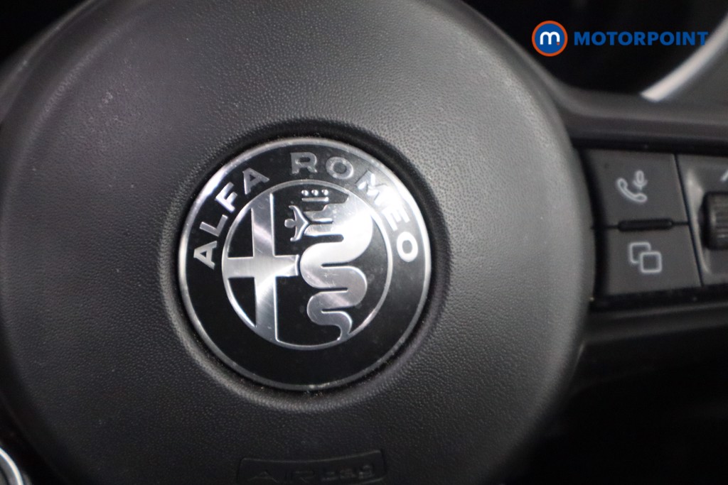 Alfa Romeo Stelvio Veloce Automatic Petrol SUV - Stock Number (1570630) - 18th supplementary image
