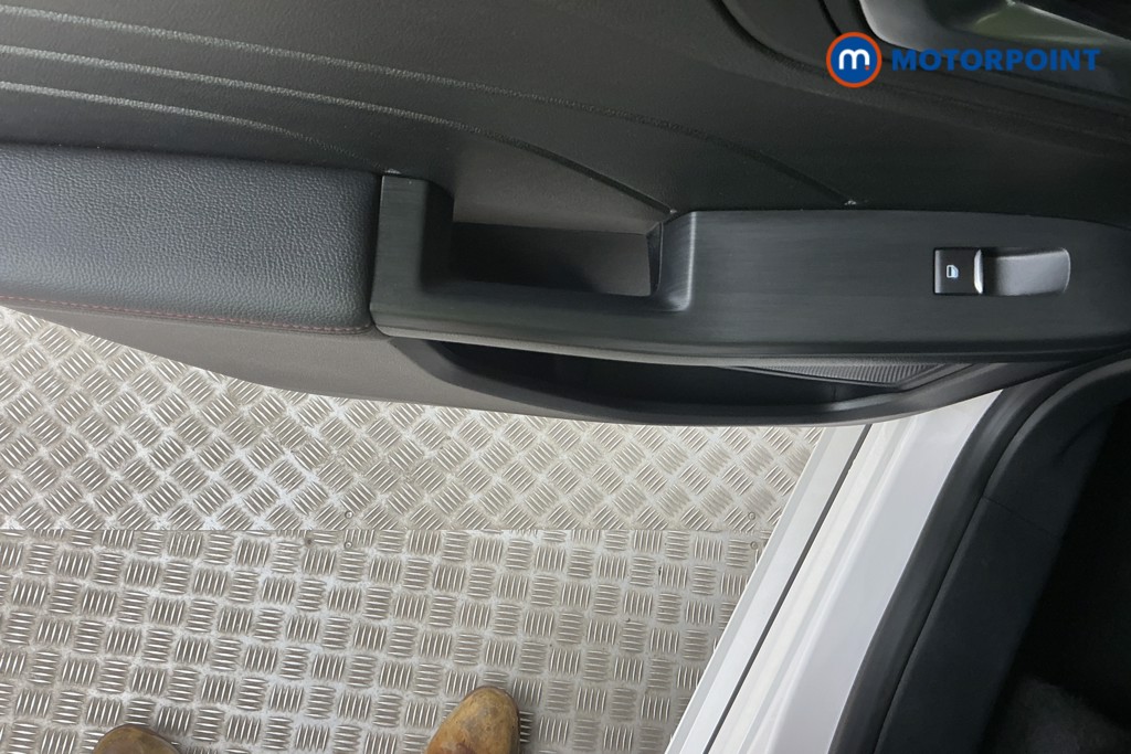 Ford Kuga St-Line X Manual Diesel SUV - Stock Number (1570917) - 23rd supplementary image