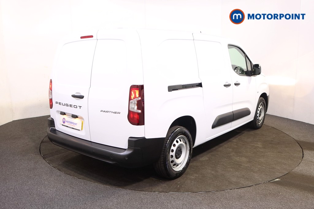 Peugeot Partner Professional Manual Diesel Panel Van - Stock Number (1571201) - Drivers side rear corner