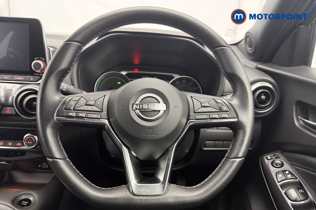Nissan Juke N-Connecta Automatic Petrol-Electric Hybrid SUV - Stock Number (1571295) - 5th supplementary image