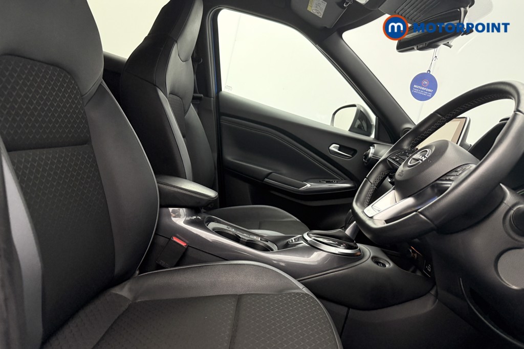 Nissan Juke N-Connecta Automatic Petrol-Electric Hybrid SUV - Stock Number (1571295) - 8th supplementary image