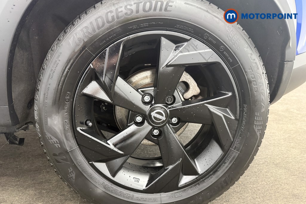 Nissan Juke N-Connecta Automatic Petrol-Electric Hybrid SUV - Stock Number (1571295) - 13th supplementary image