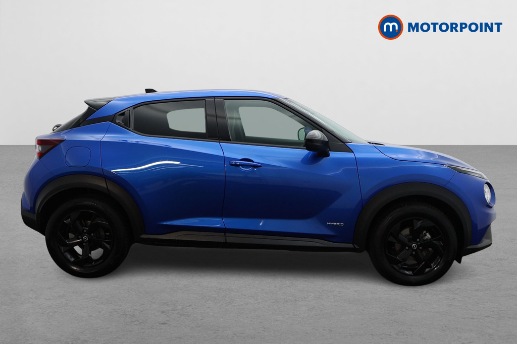 Nissan Juke N-Connecta Automatic Petrol-Electric Hybrid SUV - Stock Number (1571295) - Drivers side