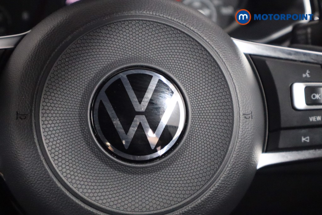 Volkswagen T-Roc Black Edition Automatic Petrol SUV - Stock Number (1571610) - 17th supplementary image