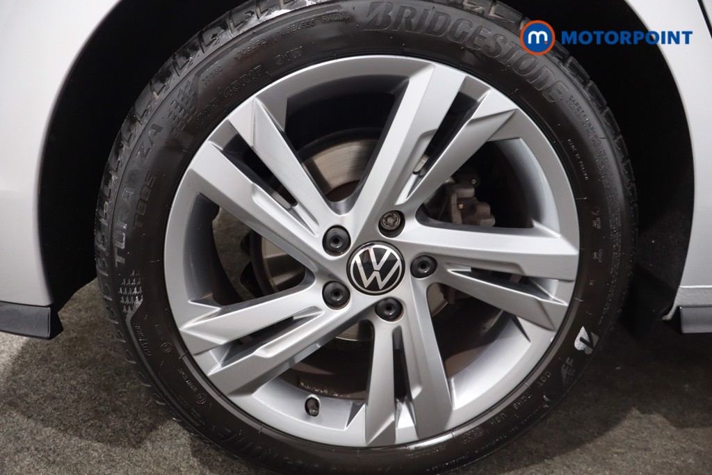 Volkswagen Golf R-Line Manual Petrol Hatchback - Stock Number (1571616) - 9th supplementary image