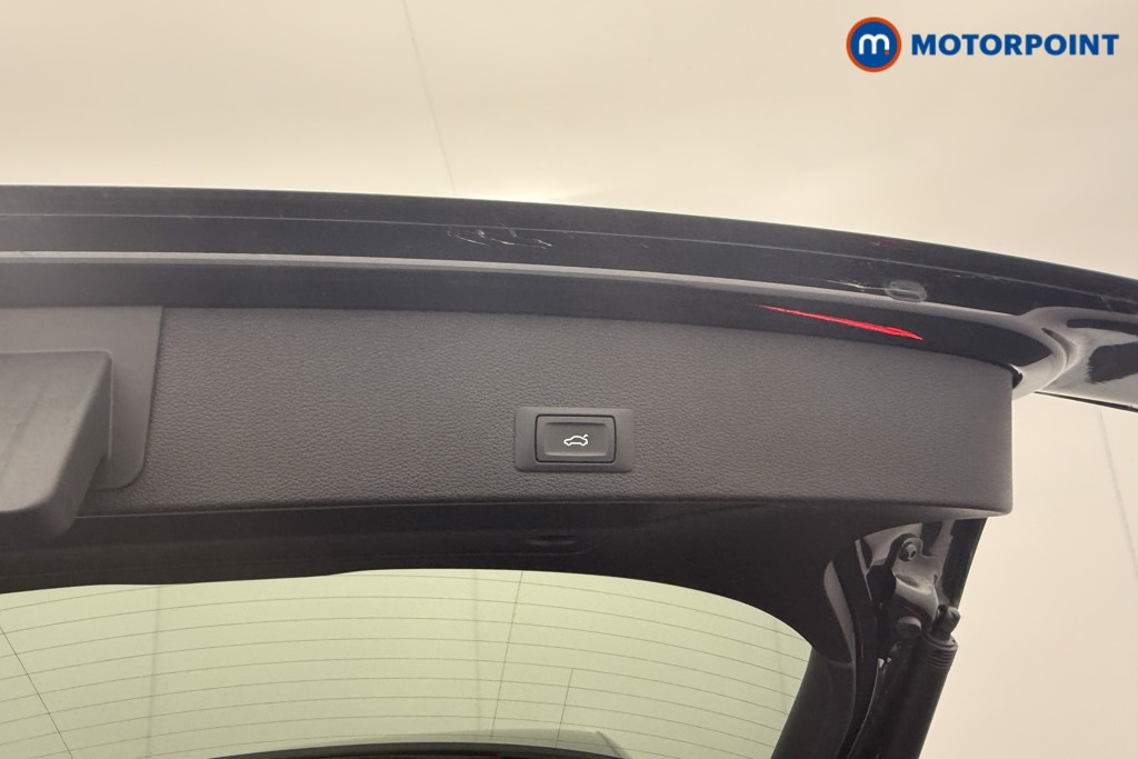 Audi Q2 Black Edition Manual Petrol SUV - Stock Number (1571696) - 24th supplementary image