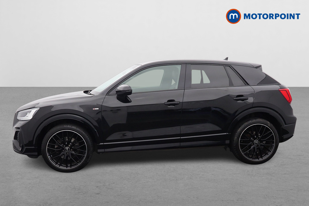 Audi Q2 Black Edition Manual Petrol SUV - Stock Number (1571696) - Passenger side