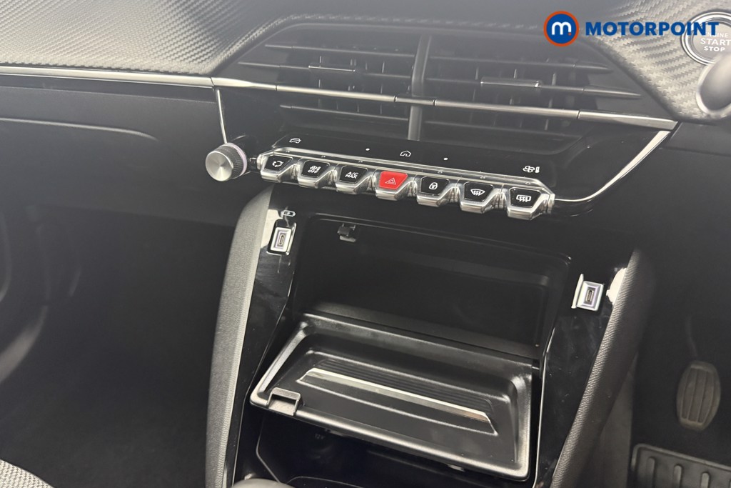 Peugeot 2008 Allure Manual Petrol SUV - Stock Number (1571737) - 4th supplementary image