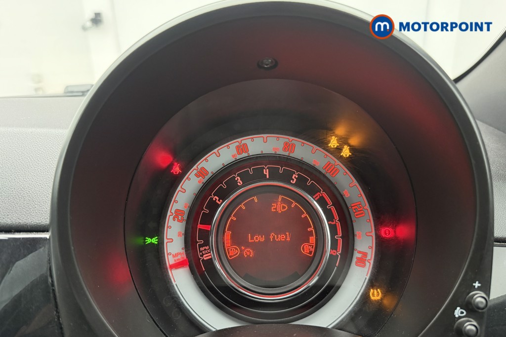 Fiat 500 Dolcevita Manual Petrol-Electric Hybrid Hatchback - Stock Number (1543152) - 4th supplementary image