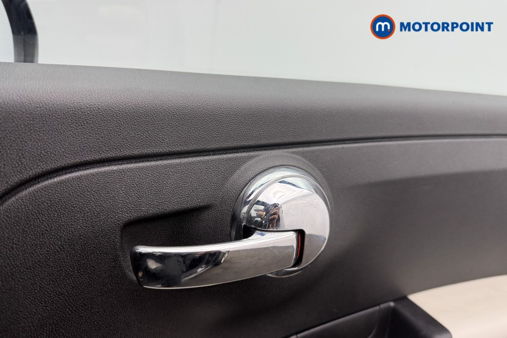 Fiat 500 Dolcevita Manual Petrol-Electric Hybrid Hatchback - Stock Number (1543152) - 14th supplementary image