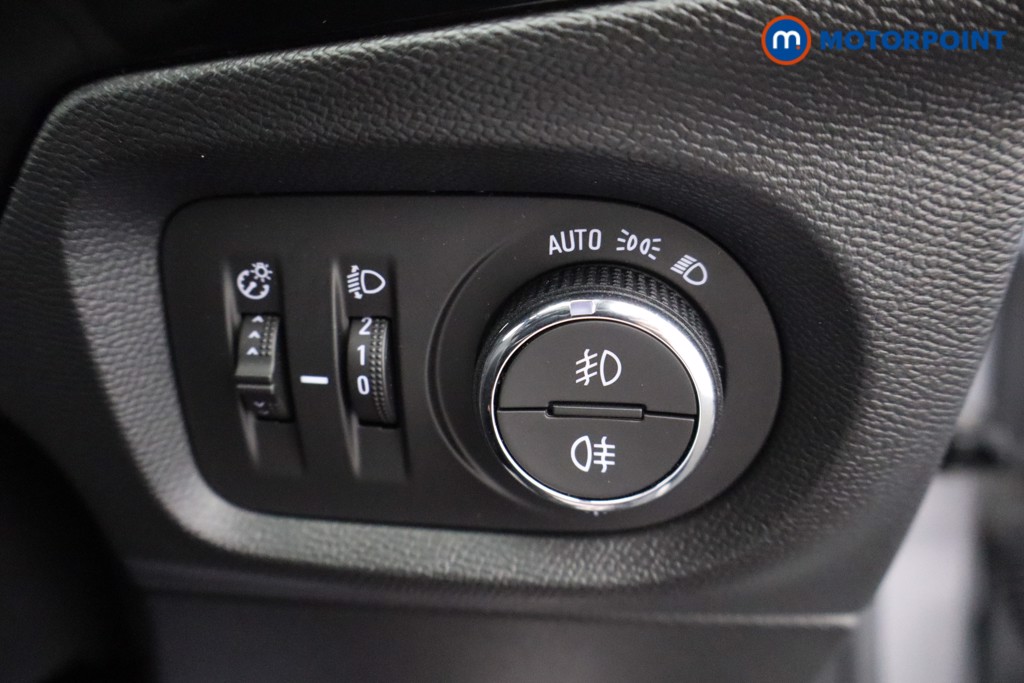 Vauxhall Corsa Sri Edition Automatic Petrol Hatchback - Stock Number (1548100) - 15th supplementary image