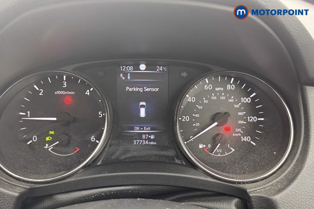 Nissan X-Trail Tekna Manual Diesel SUV - Stock Number (1551912) - 10th supplementary image