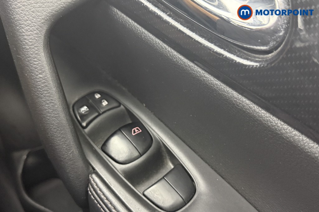 Nissan X-Trail Tekna Manual Diesel SUV - Stock Number (1551912) - 15th supplementary image