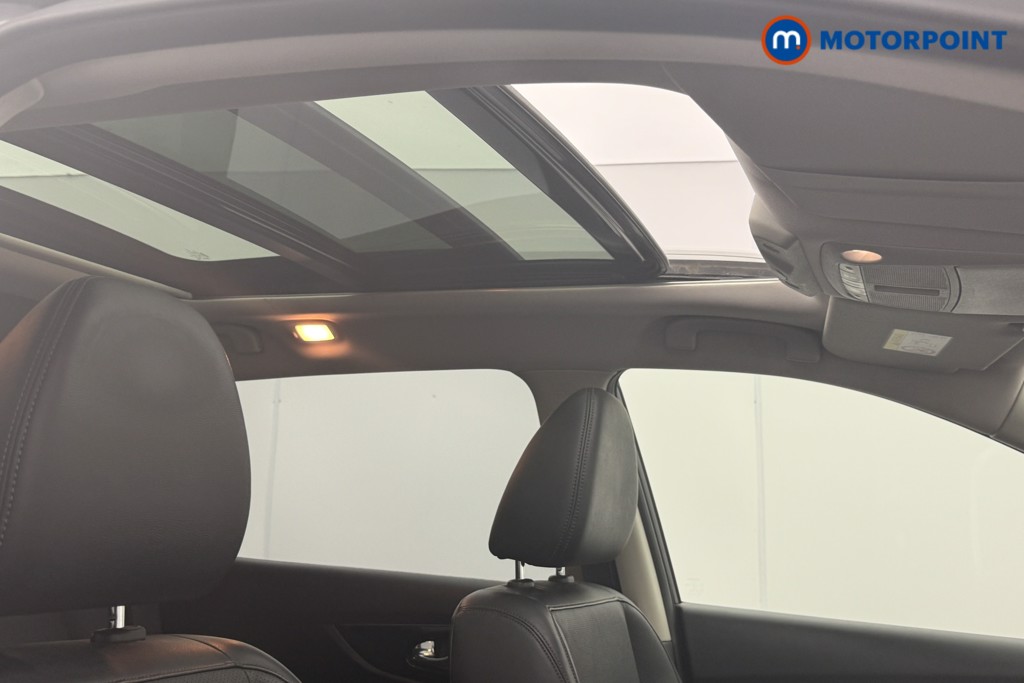 Nissan X-Trail Tekna Manual Diesel SUV - Stock Number (1551912) - 18th supplementary image