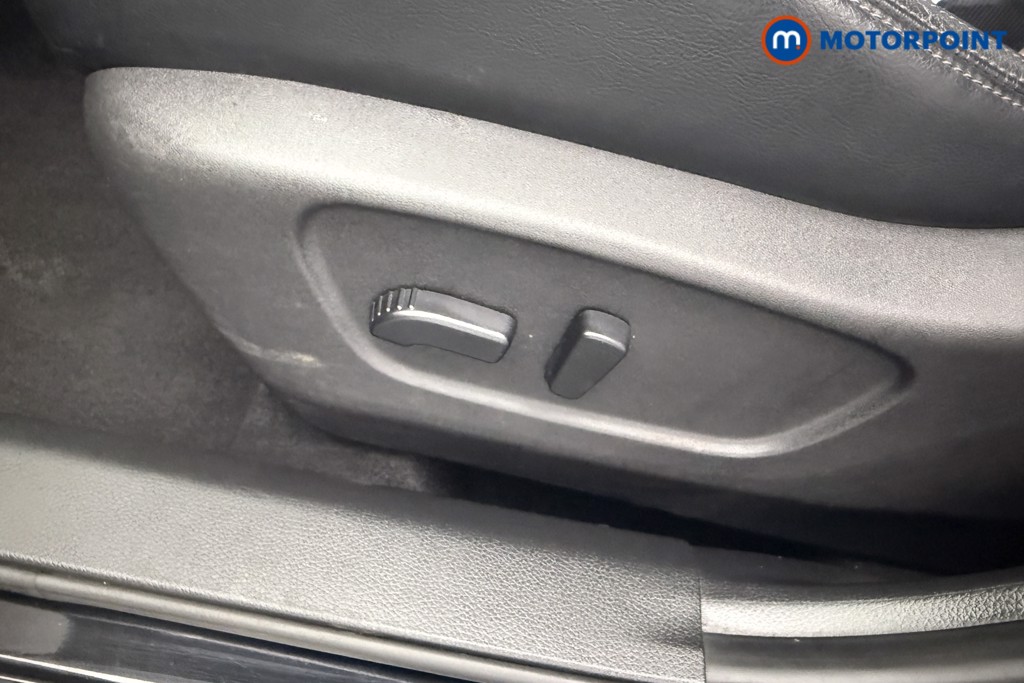 Nissan X-Trail Tekna Manual Diesel SUV - Stock Number (1551912) - 26th supplementary image
