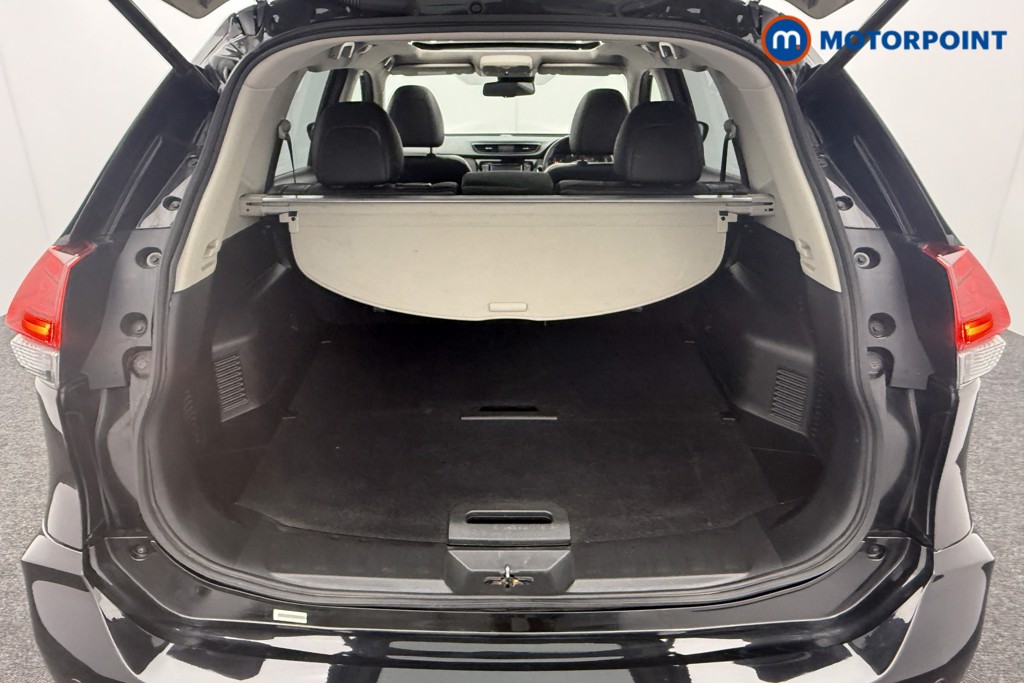 Nissan X-Trail Tekna Manual Diesel SUV - Stock Number (1551912) - 31st supplementary image