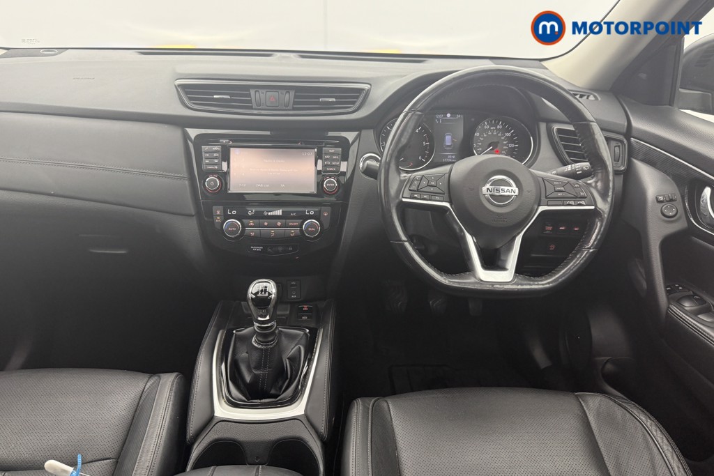Nissan X-Trail Tekna Manual Diesel SUV - Stock Number (1551912) - 1st supplementary image