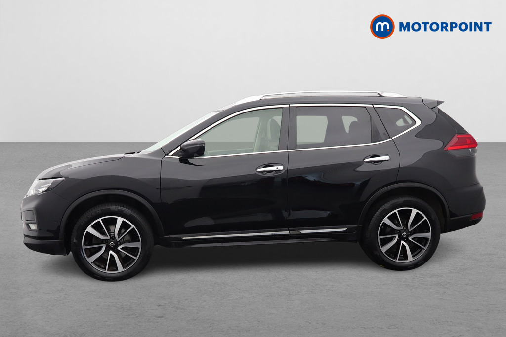 Nissan X-Trail Tekna Manual Diesel SUV - Stock Number (1551912) - Passenger side