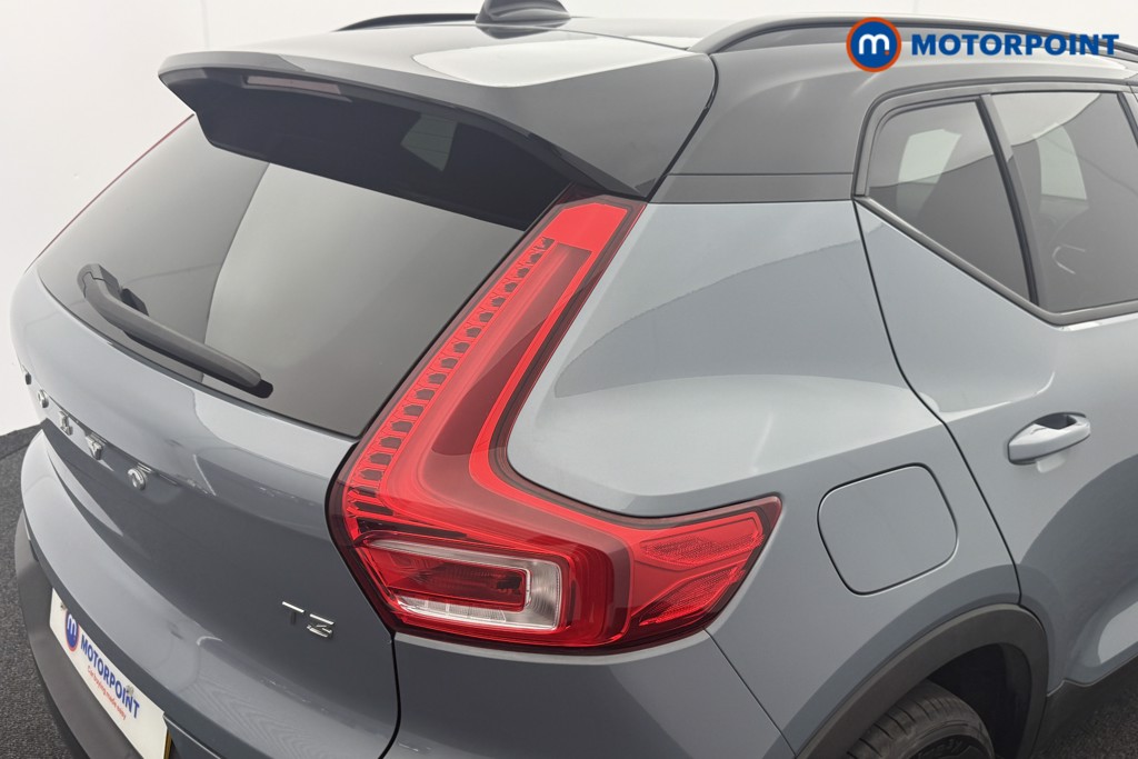 Volvo Xc40 R Design Manual Petrol SUV - Stock Number (1555107) - 19th supplementary image