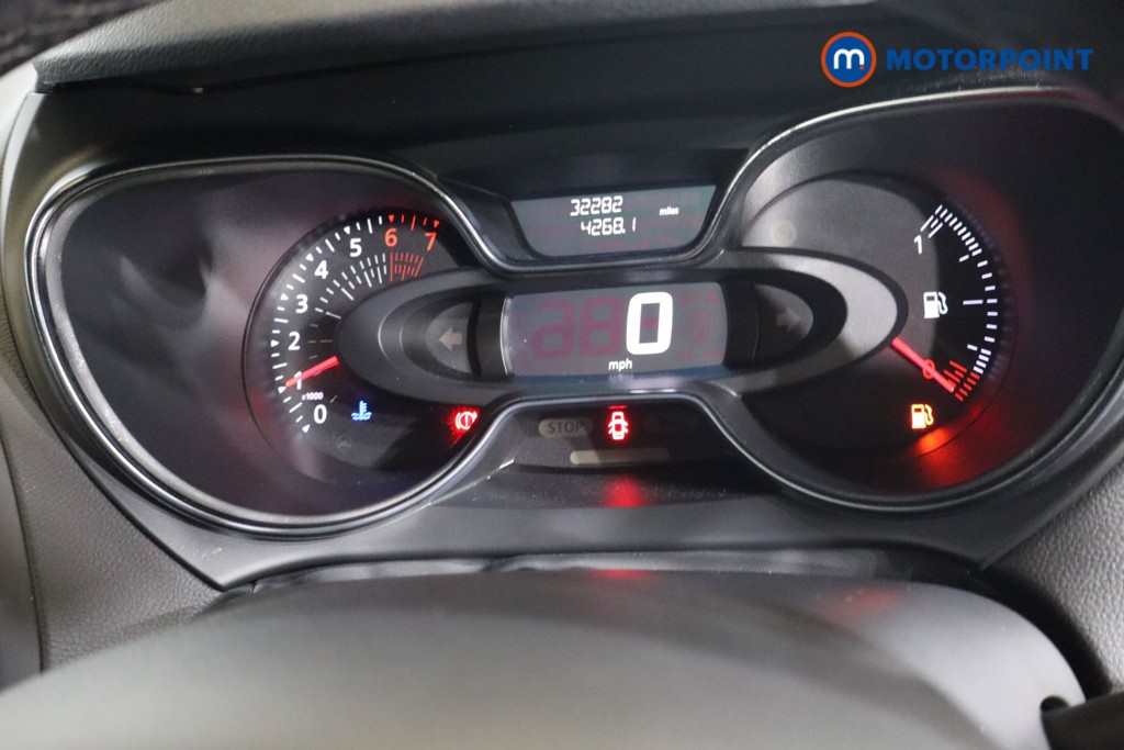 Renault Captur Gt Line Manual Petrol SUV - Stock Number (1555785) - 2nd supplementary image