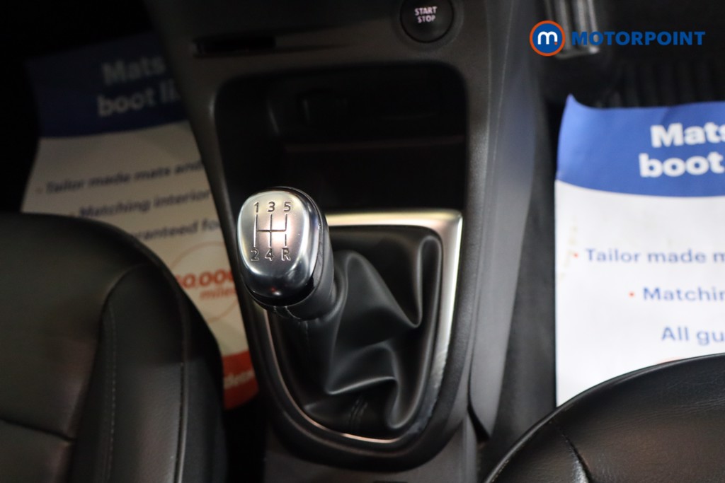Renault Captur Gt Line Manual Petrol SUV - Stock Number (1555785) - 6th supplementary image