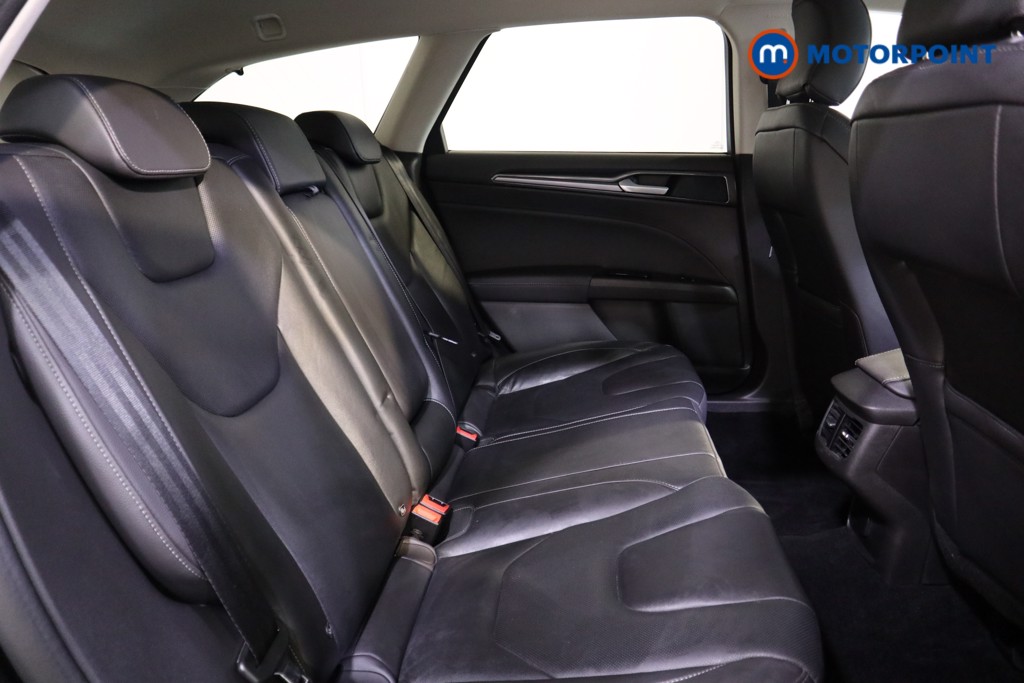 Ford Mondeo Titanium Edition Automatic Petrol-Electric Hybrid Estate - Stock Number (1555873) - 14th supplementary image