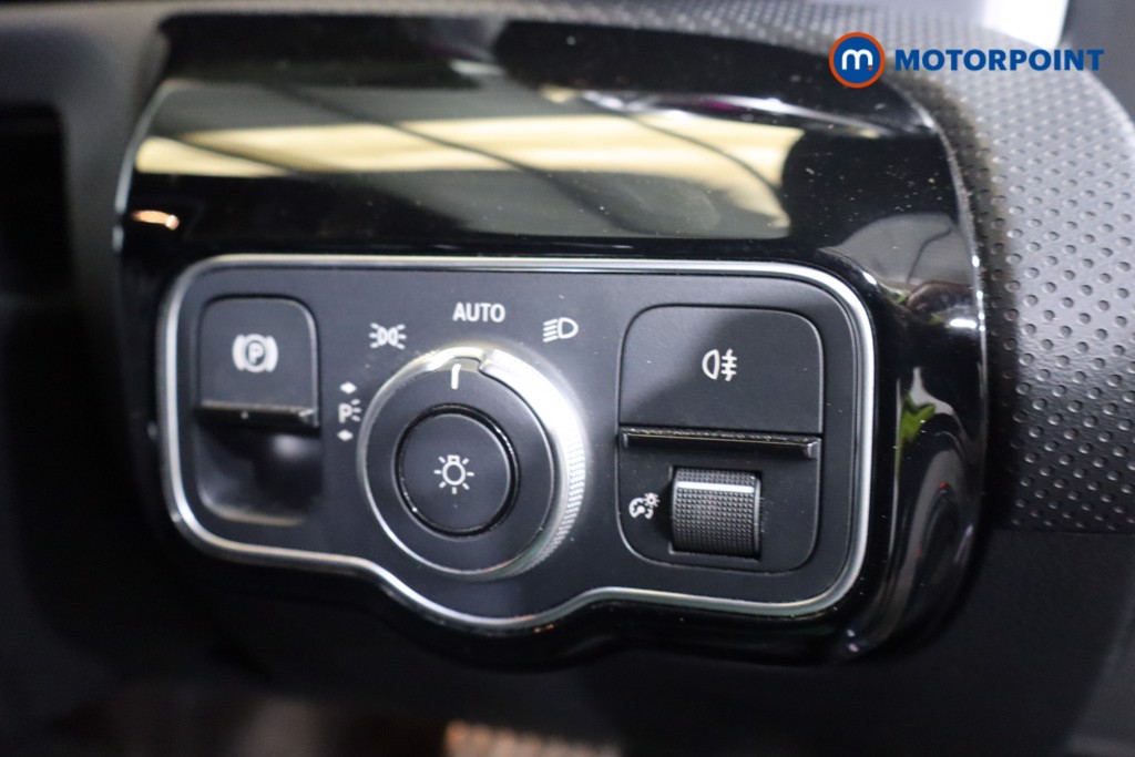 Mercedes-Benz CLA Amg Line Automatic Petrol Plug-In Hybrid Estate - Stock Number (1557435) - 9th supplementary image