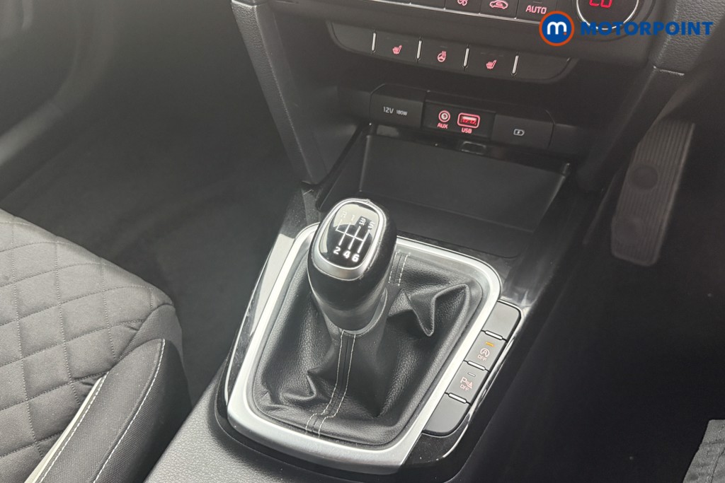 KIA Ceed Gt-Line Manual Petrol Hatchback - Stock Number (1560197) - 5th supplementary image