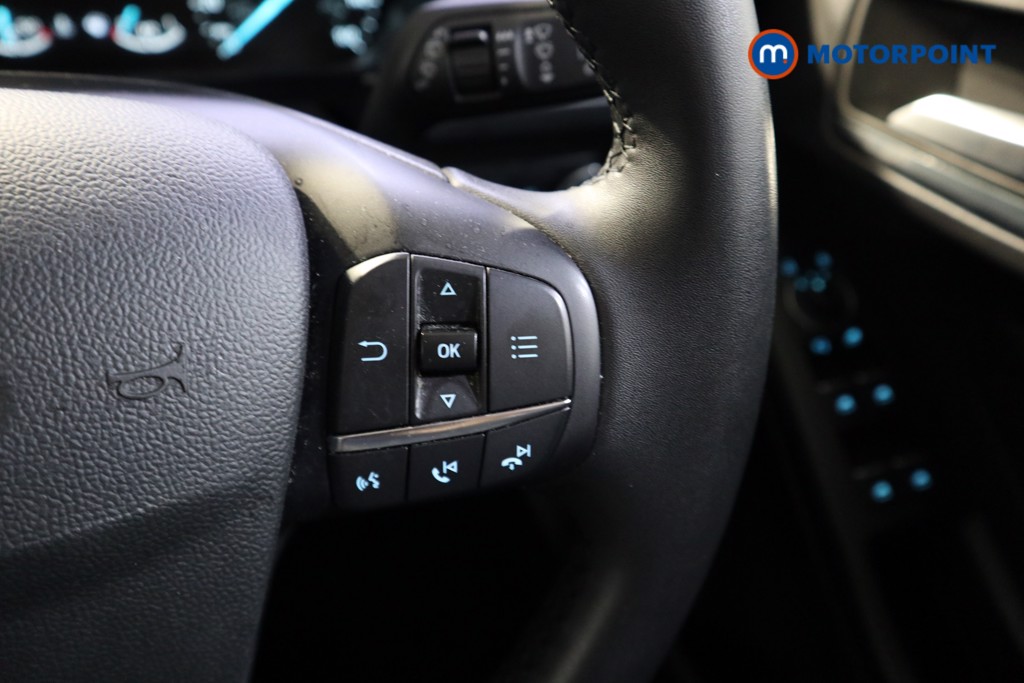 Ford Focus Active Manual Petrol Hatchback - Stock Number (1560286) - 4th supplementary image