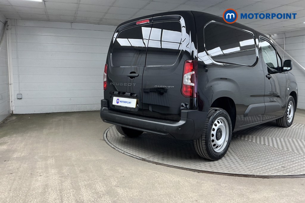 Peugeot Partner Professional Manual Diesel Panel Van - Stock Number (1561156) - Drivers side rear corner