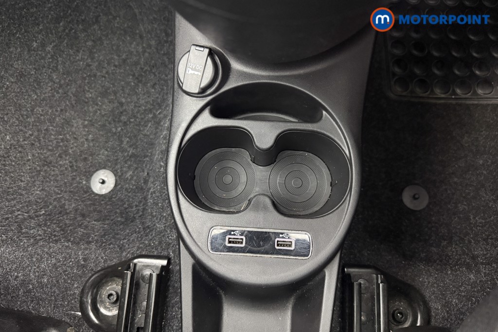 Fiat 500 1.0 Mild Hybrid 3Dr Manual Petrol-Electric Hybrid Hatchback - Stock Number (1562253) - 5th supplementary image