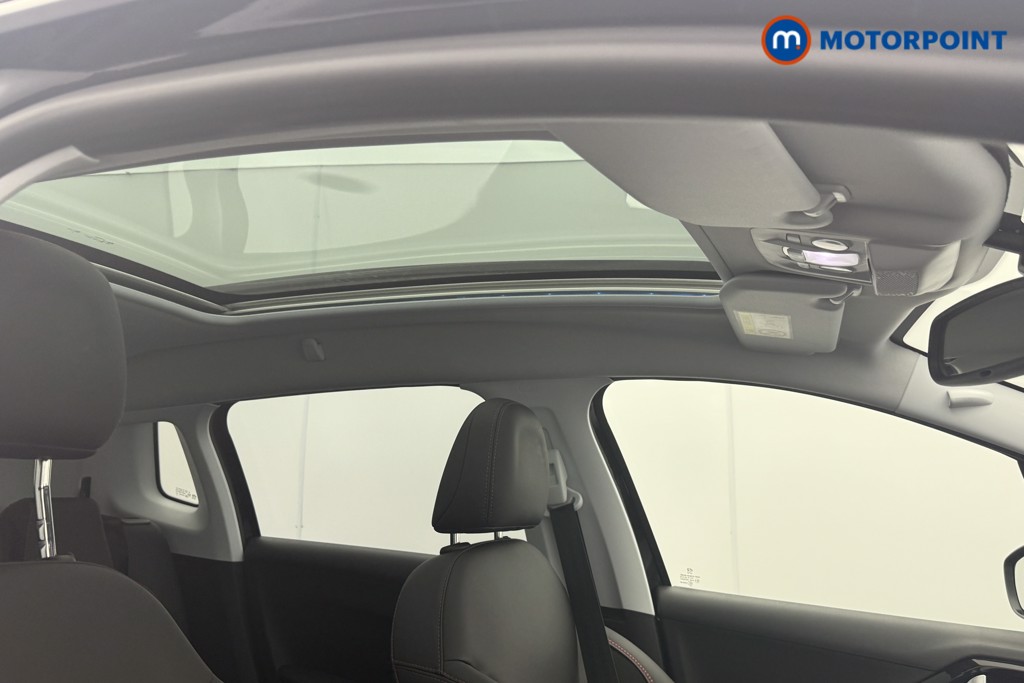 Peugeot 2008 Gt Line Manual Petrol SUV - Stock Number (1562322) - 13th supplementary image
