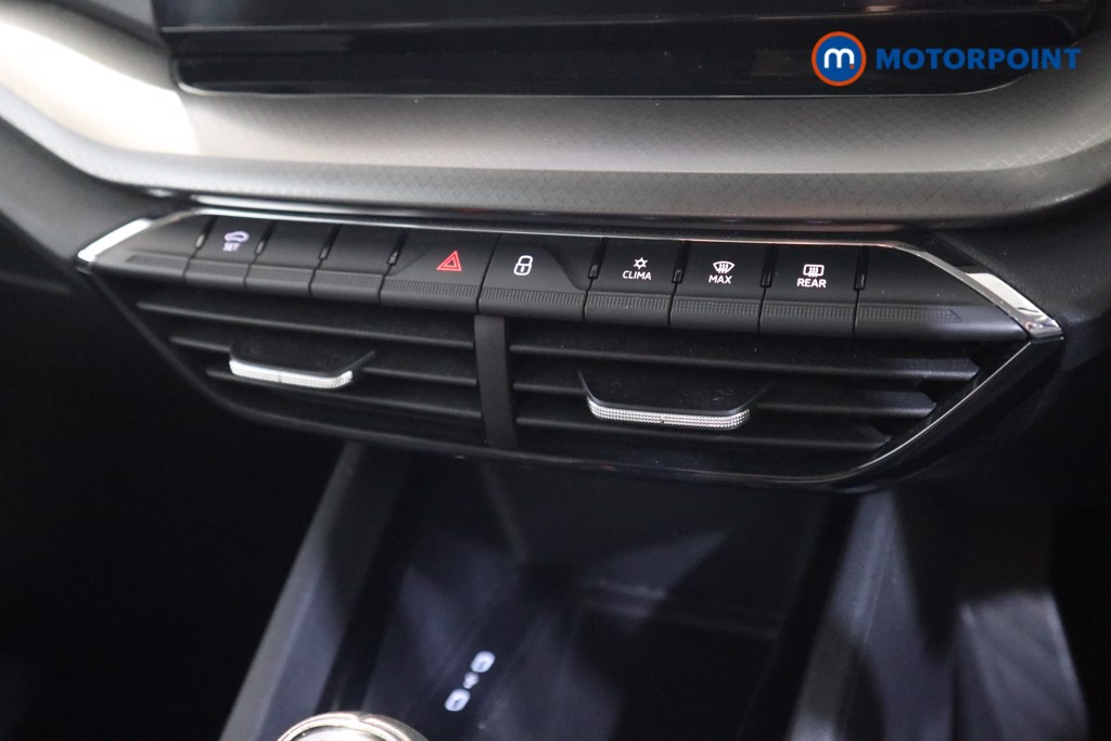 Skoda Octavia Se First Edition Manual Petrol Estate - Stock Number (1562392) - 7th supplementary image