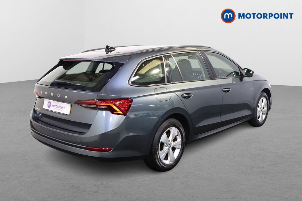 Skoda Octavia Se First Edition Manual Petrol Estate - Stock Number (1562392) - Drivers side rear corner